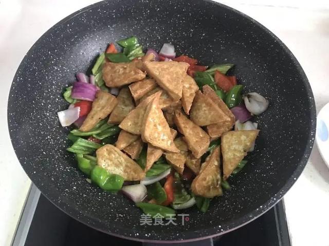 下酒配饭都好吃的甜辣菜！口感一级棒，做法也很简单哦