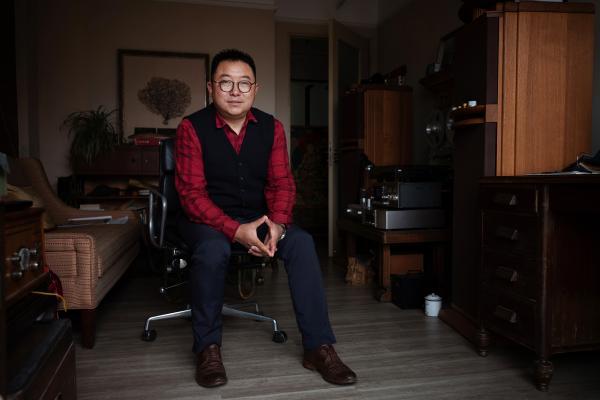 家具|在上海闵行，他给海派老家具找了一个“家”，上万件收藏，绝不只是为了钱……