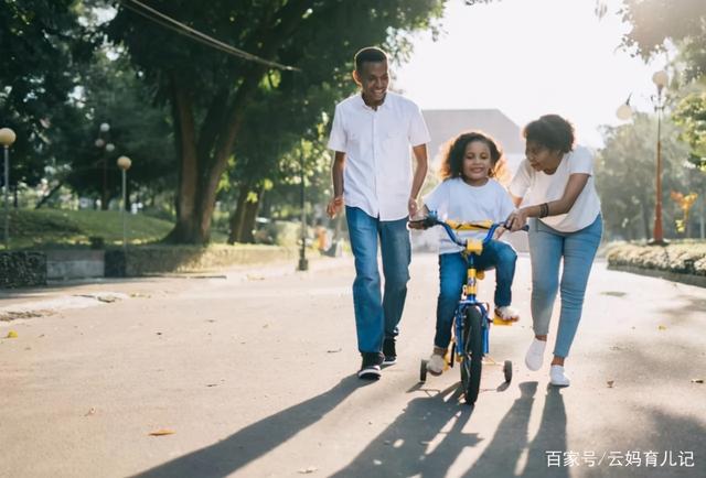 “巨婴”是如何养成的？家长的错误教导，让孩子于蜜罐中“溺亡”