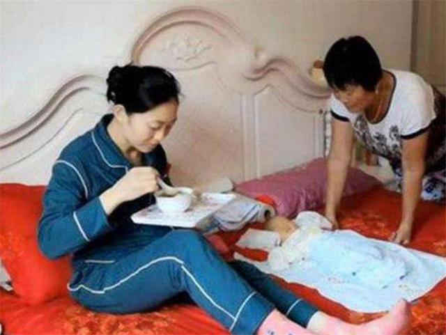 「你的育儿经」“奶奶又来假装带娃了”，饭桌上孙子语出伤人，奶奶尴尬宝妈沉默