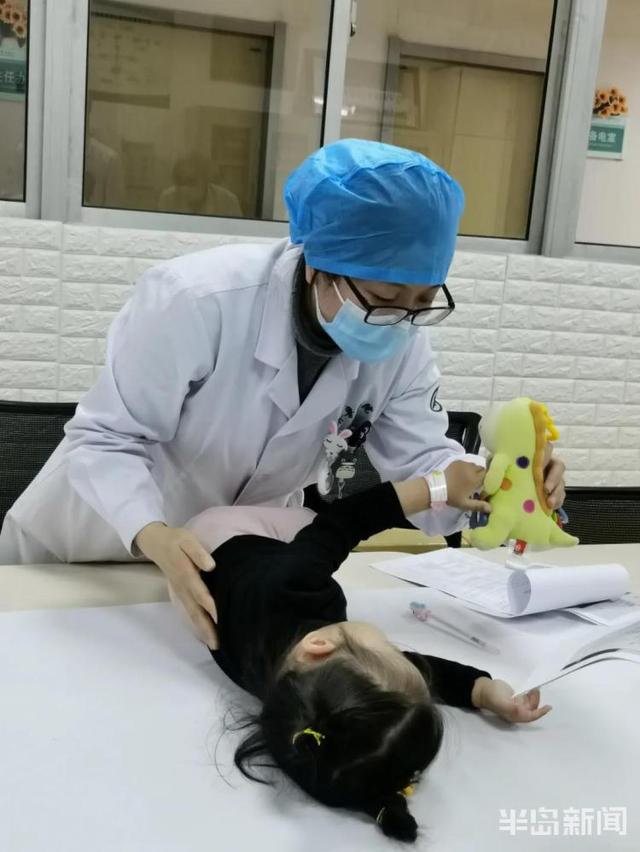 山大齐鲁医院（青岛）顺利开展胶东半岛首例脊髓性肌萎缩症（SMA）患儿的诺西那生钠注射液的鞘内注射治疗