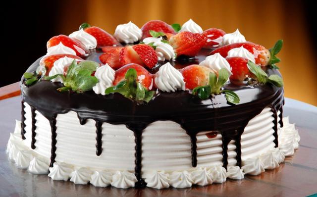 餐桌上3种美食，或在悄悄"堵住"你的血管，再喜欢也要少吃