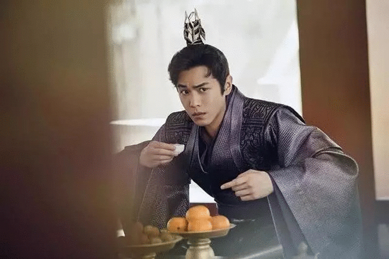 任嘉伦古装现代装差别大？那是因为你还没见过他们几个！影视交流地