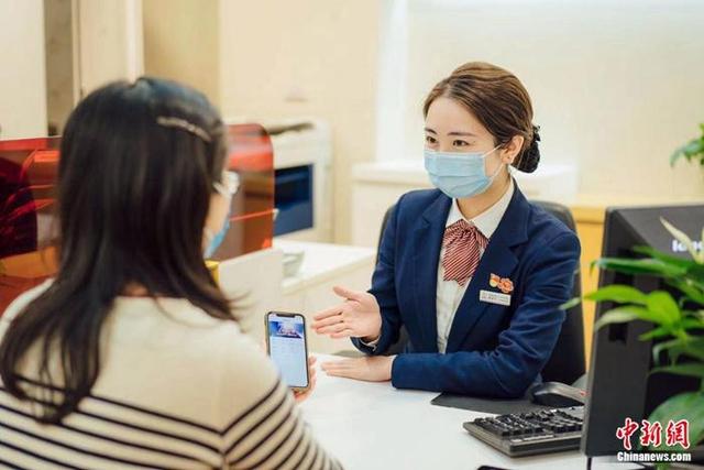 工行优化账户服务帮助小微企业迈好第一步