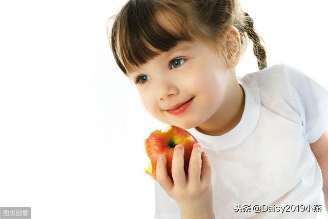 「超级宝妈」孩子吃饭难，父母操碎心？《肚子里有个火车站》，让孩子自觉吃饭