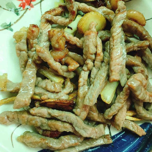 超级宝妈▲家里条件再差也要给孩子吃它，每周吃2次，补钙健脑，长高个