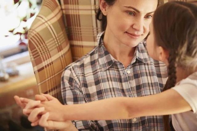 『你的育儿经』别让电视剥夺孩子的语言表达，你还在用动画片哄孩子吗？