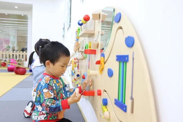 育儿|为“最柔软人群”提供“最安心照护”，浦东打通科学育儿指导服务“最后一公里”