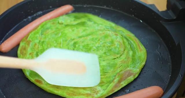 孩子不爱吃蔬菜，幺妹这样做，酥脆柔软又多层，挑食的孩子也爱吃