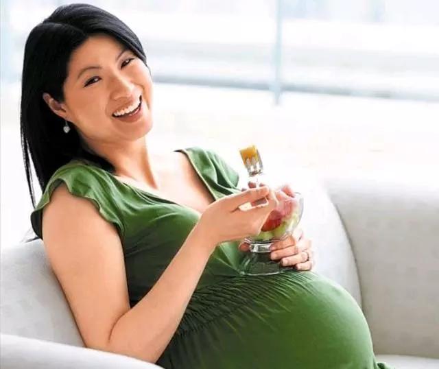 你的育儿经|准妈妈睡觉时有这种状况，可能是宝宝不舒服的信号，要注意