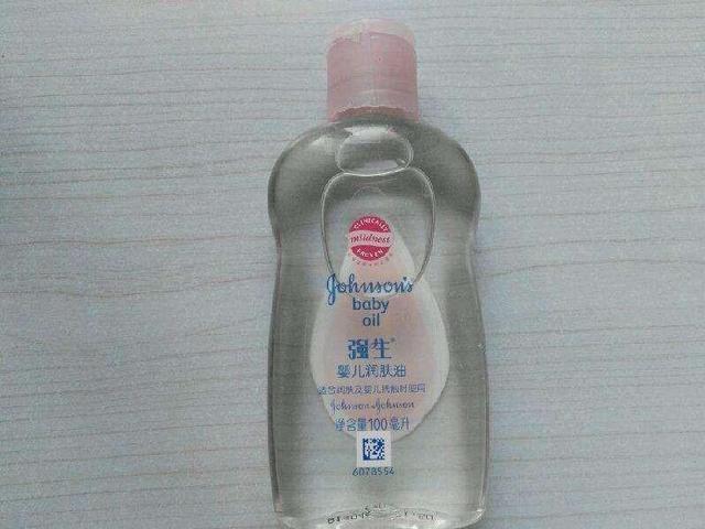 北方冬天开暖气，家里干燥皮肤差，怎么调节湿度？