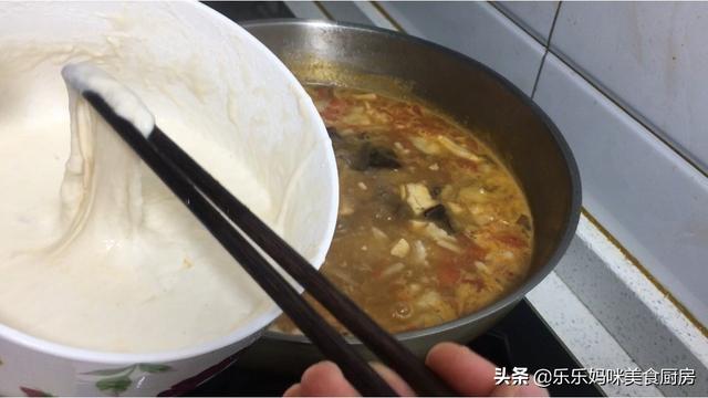 明日大雪，用6种食材做一锅特色面食，好吃又营养，冷天吃真舒服