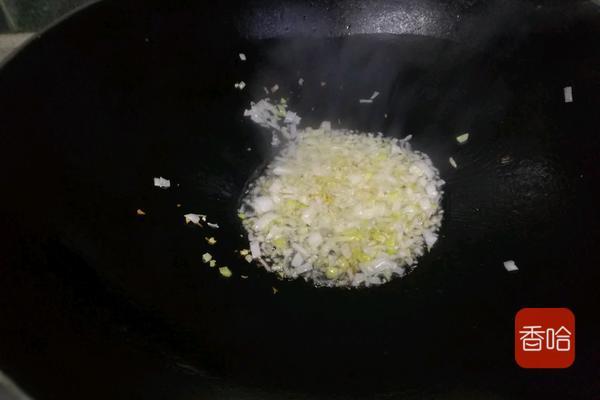 豆腐和鸡蛋这新吃法，炒一锅米饭不够吃，三两下就做好