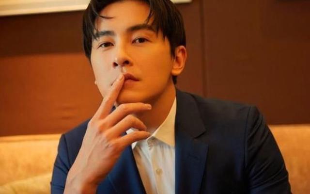 蜜糖|《乘风破浪的姐姐》白冰自曝离婚：她的经历，给所有女人提了醒