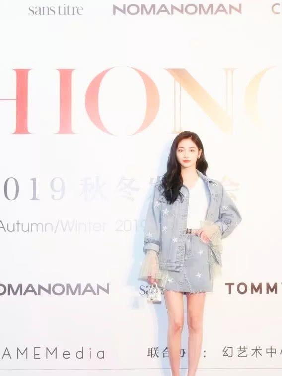 多拉不懂A梦|有一种整容叫周洁琼换发型，变化太大，好看的有点不适应