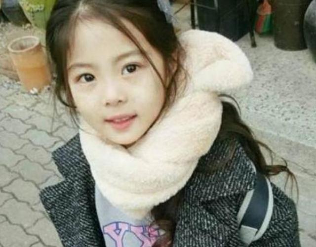 #你的育儿经#“你女儿真漂亮”，女儿被夸夫妇不喜反怒，邻居：德国人真严谨