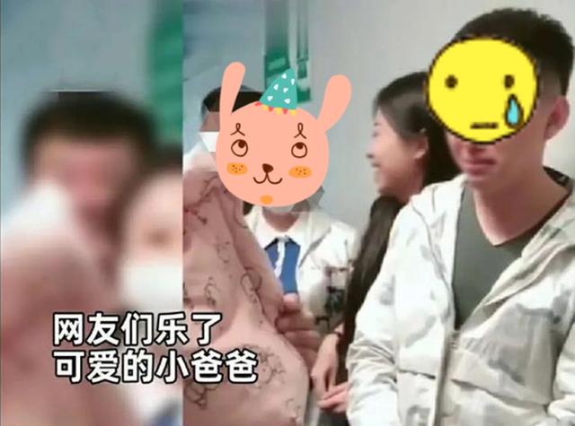 超级宝妈|新手奶爸在产房外被亲妈“一手拦截”：妈您等会儿，那是我的孩子