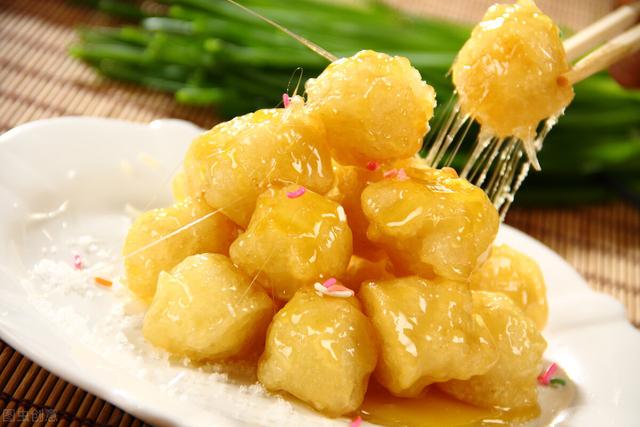 红薯买多了吃不完？教你这道小甜品，软糯香甜，一周一次都吃不够