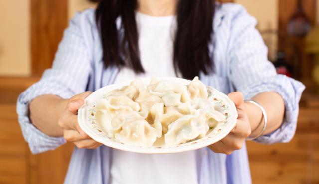 这4种馅的饺子，真太好吃，尤其是第一个，什么都不蘸就超好吃