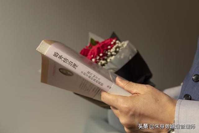 「你的育儿经」“你凭什么打我儿子”“我儿子从小就是这样教育”：隔代教育矛盾