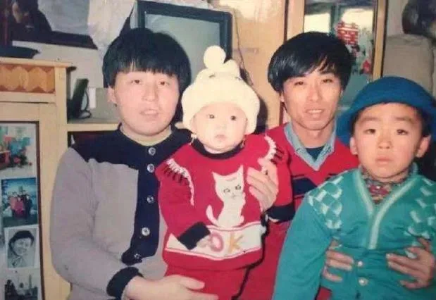 全家挤7㎡铁皮屋,从小捡废品,“鞋匠的女儿”成了奥运冠军
