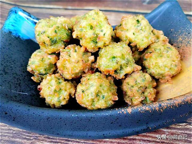 炸萝卜丸子时，用淀粉还是面粉？难怪不酥脆还油腻，很多人做错了