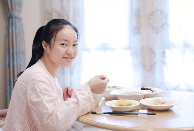 你的育儿经|亲妈伺候月子也能“结仇”，产后宝妈何去何从？懂得这点很重要