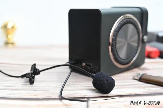 不止好听，唱K也不在话下，带上艾特铭客金刚6随处开趴