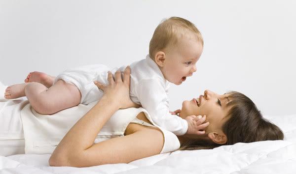 有趣生活|孩子从小就是“暴力狂”，摔摔打打经常发生，让妈妈们很担心