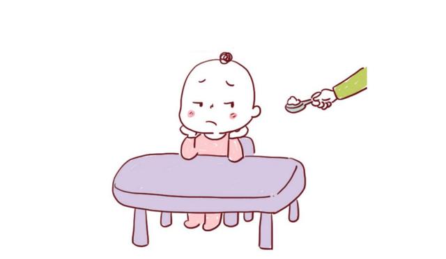 「超级宝妈」宝宝多大可以吃大人饭菜？过早吃的后果可能比晚一点吃更可怕