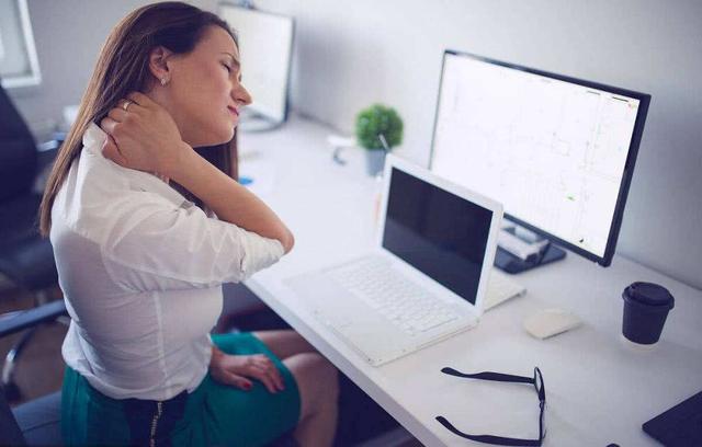 45岁女子烟酒不沾，突发脑梗，医生：祸根找到了，三件事是诱因