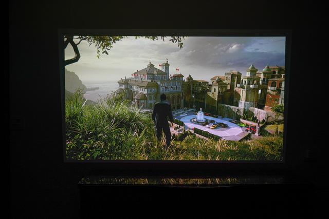 5000元档位投影对决——坚果J10、腾讯极光T6对比测评