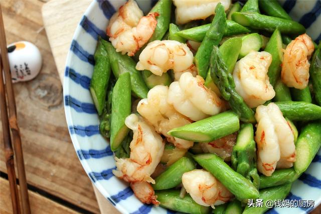 「超级宝妈」春天,这菜正适合孩子吃,有荤有素营养全、味道好,贵也别省