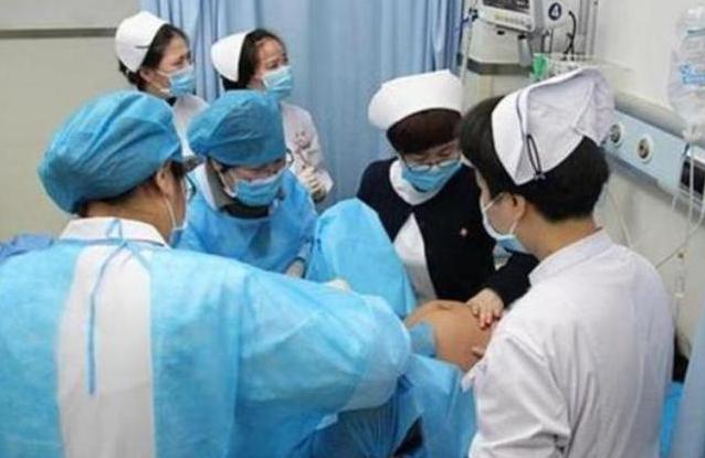 你的育儿经:90后产妇生下“带壳宝宝”,宝爸以为孩子有病,医生反连连道喜