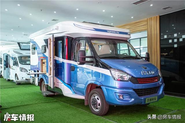 宇通新款c型房车高度不到2米9,48v电路有10多度电,还