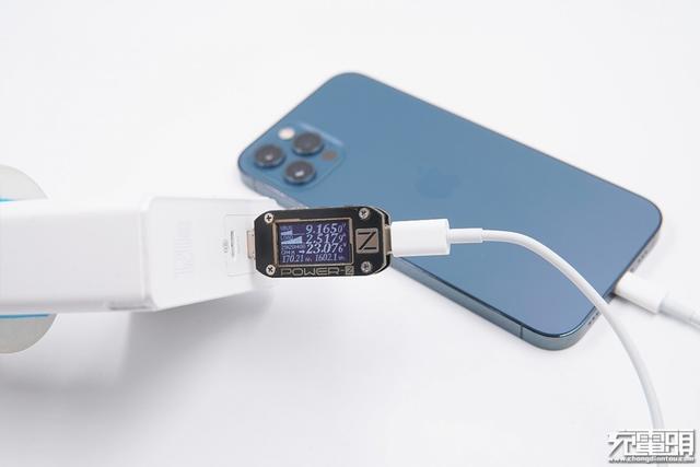 杀鸡用牛刀：100W PD与iPhone12Pro充电实测