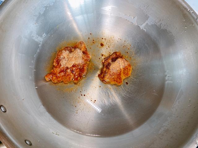 冬季要多吃南瓜，试试做成南瓜小圆子，3种口味，糯叽叽甜蜜蜜