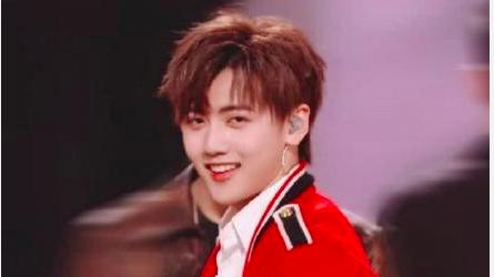 今年将高考的7位明星，赵今麦张子枫童星出道，他演过《小欢喜》|影视交流地