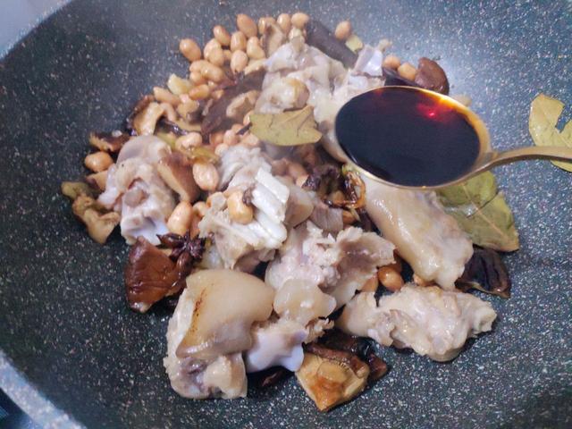 这样做肥而不腻，咸香软糯，加上花生，全家都喜欢