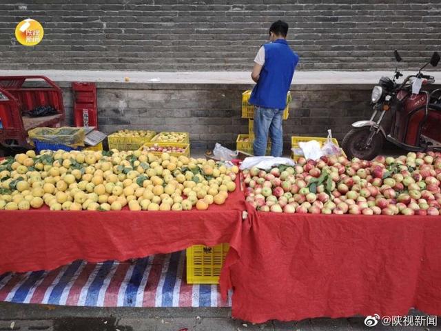 「旅行柚子君」想来体验古城烟火气吗？顺城巷早市，够西安，够烟火~