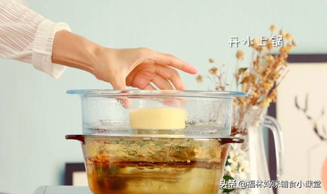 『你的育儿经』2个蛋黄,1杯奶,简单易学的奶香蛋黄羹,补铁益智,提高免疫力