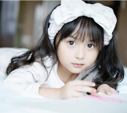 【你的育儿经】如果你有女儿，一定要让她知道这“5个底线”，直接关乎孩子未来
