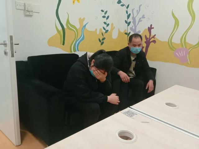『超级宝妈』带14个月宝宝出门,没想到祸从天降:为什么受伤的总是我?