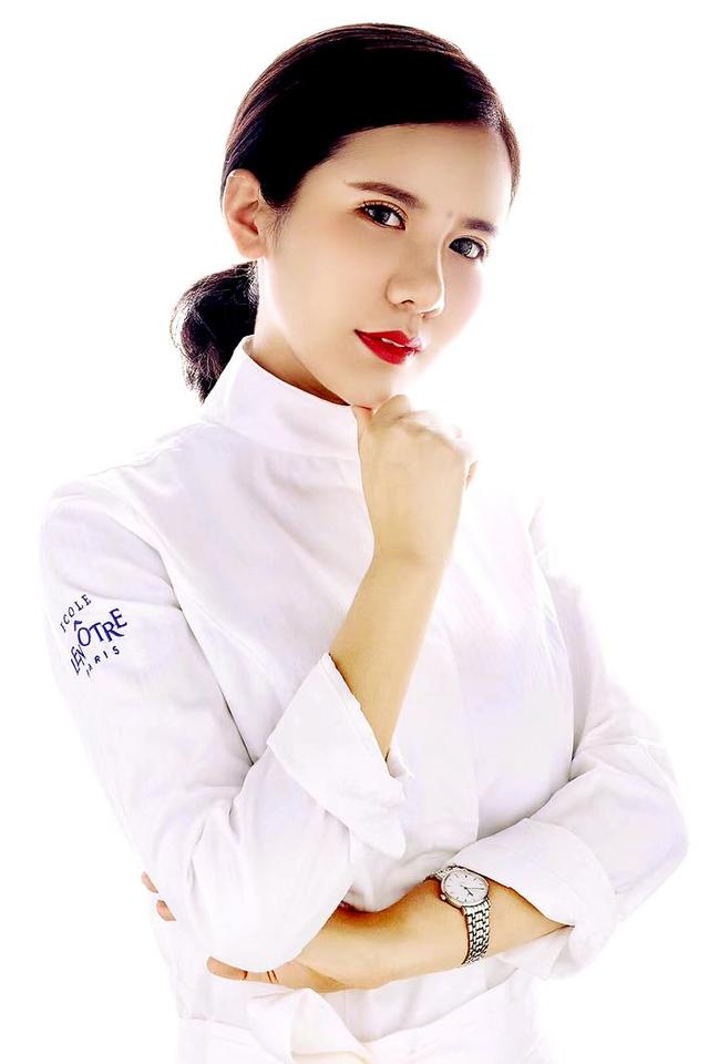 吕慧|因为喜欢榴莲她开了一家与榴莲有关的甜品店