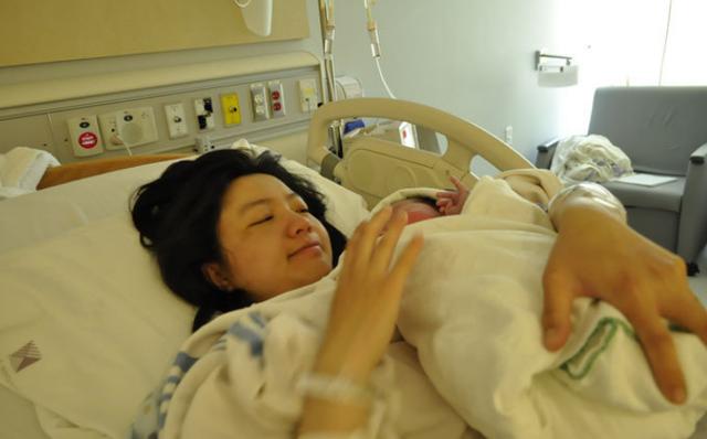 「你的育儿经」照顾新生儿，被誉为“怀孕第四季”，过来人的建议，帮你顺利度过