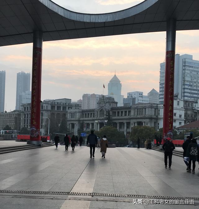 玩乐足迹▲枯水期的汉口江滩走上一小段