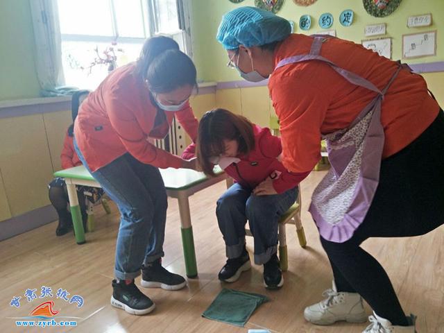 你的育儿经■甘州区第三幼儿园举行疫情防控应急演练活动