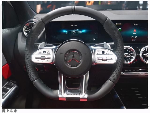 全新AMG GLA 35上市43.98万起售 2.0T+四驱