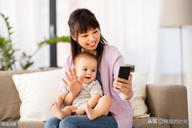 『超级宝妈』宝宝多大可以对自己的名字有反应？家长不妨在家试试宝宝的反应