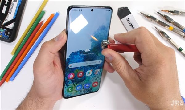 太平洋电脑网■什么手机支持5g？先看看三星S20 Ultra暴力虐机测试